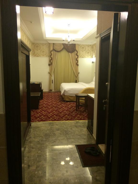 Al Denny Aparthotel Джеда Стая снимка